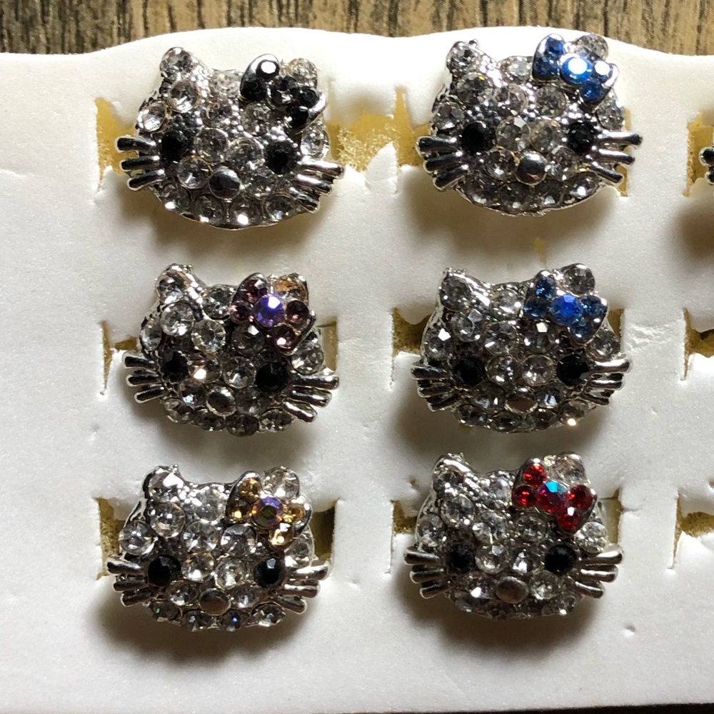 Hello Kitty Rhinestone Ring